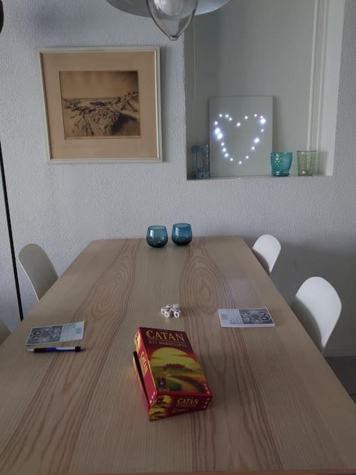 De Oostkamer; Eiland Appartement Naast Natuurgebied Boschplaat Oosterend  المظهر الخارجي الصورة
